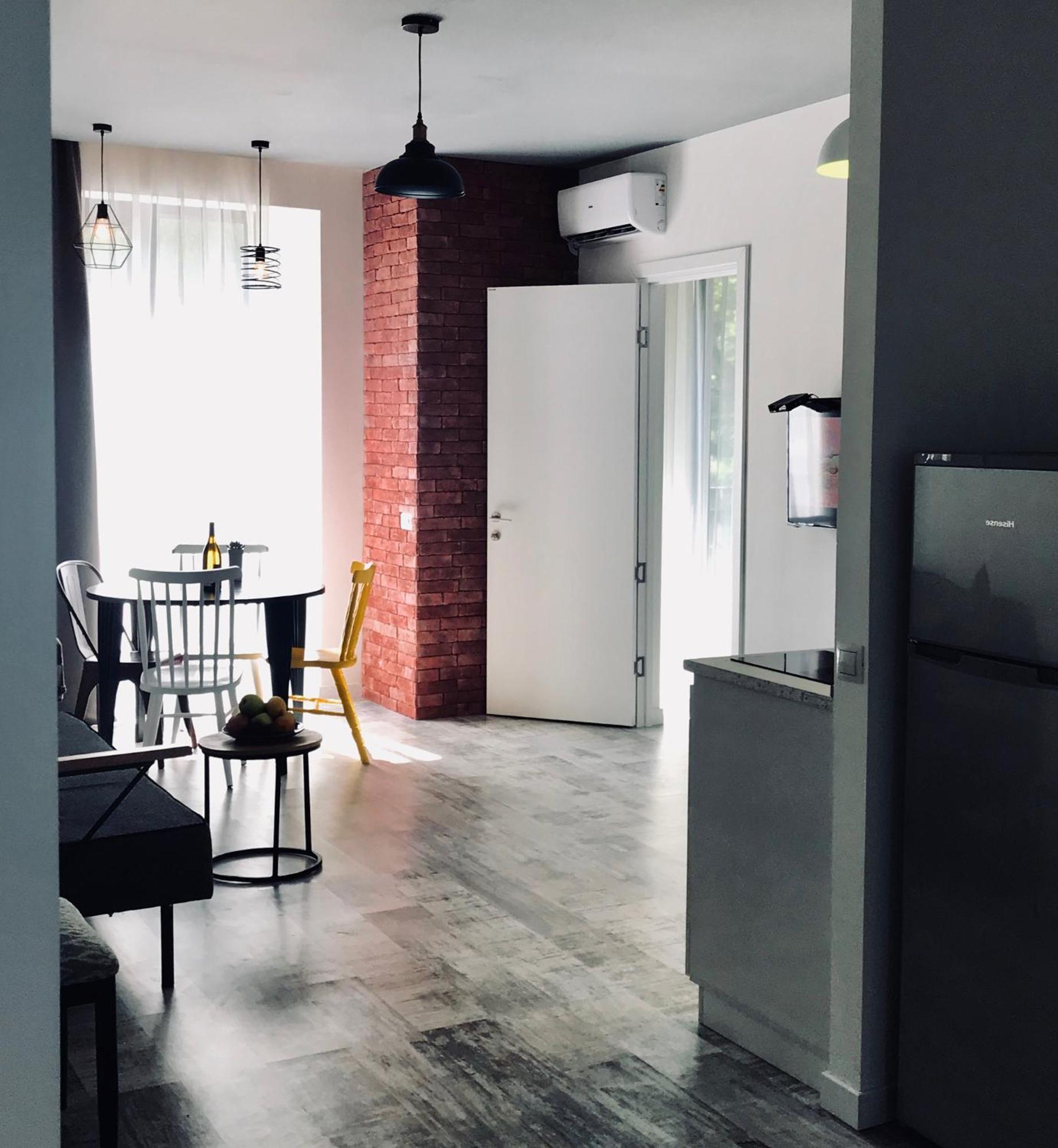 Style Apartments By Happy Place Tbilisi Ngoại thất bức ảnh